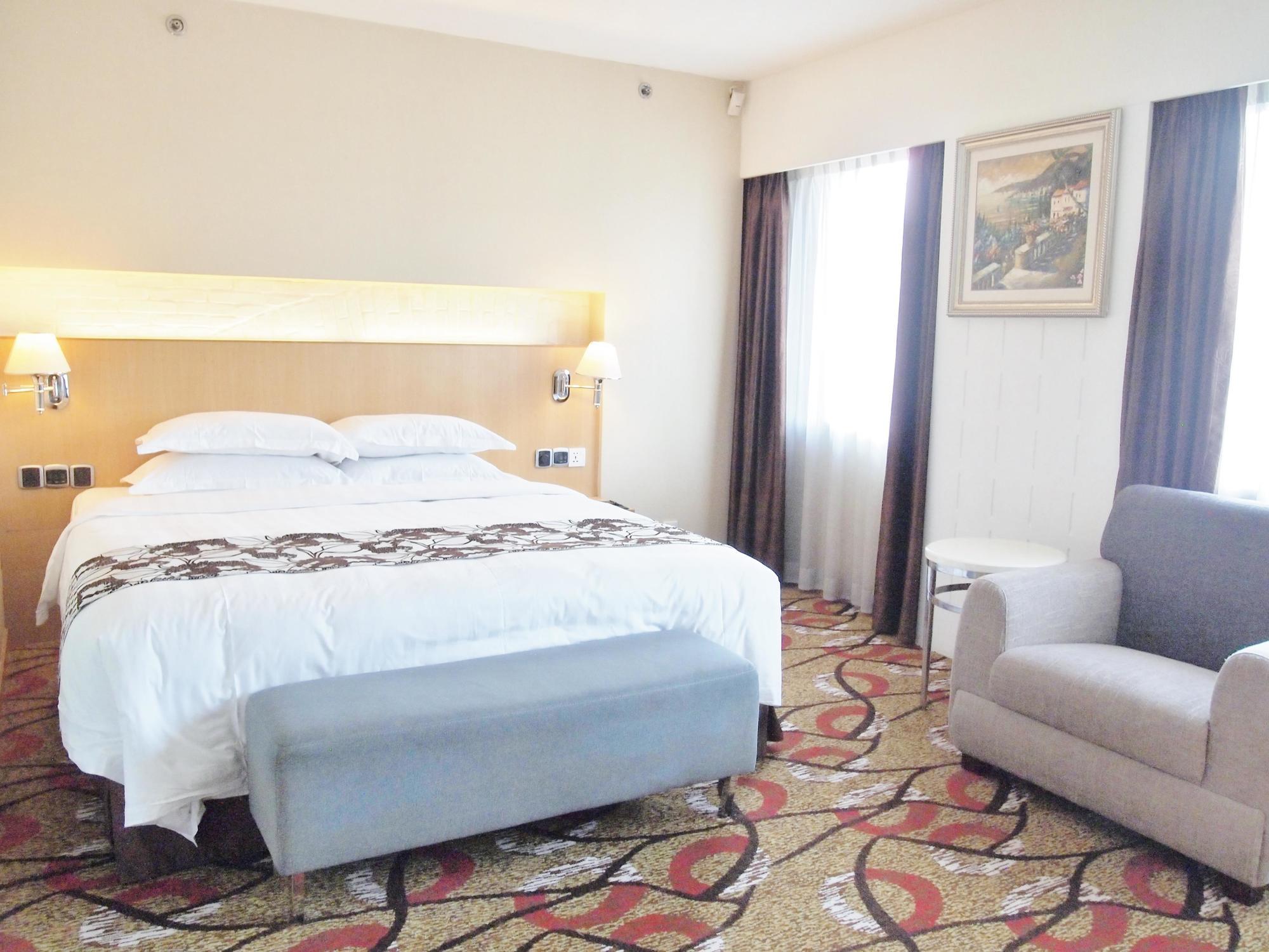מקאו Hotel Beverly Plaza מראה חיצוני תמונה
